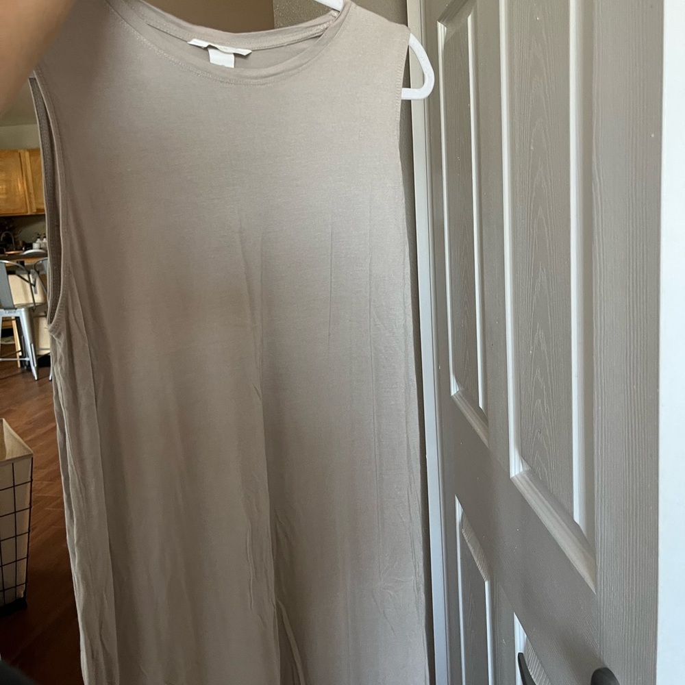 H&M Sleeveless Maxi Dress